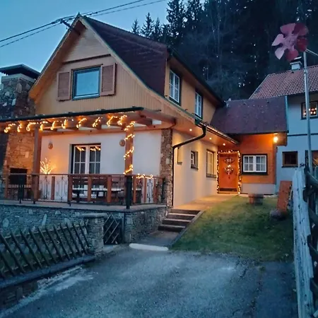 Bauer Apartamento Trattenbach (Lower Austria)